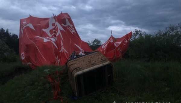 Повітряна куля впала на Хмельниччині: один загиблий і п’ятеро травмованих (ФОТО) - Мафія України
