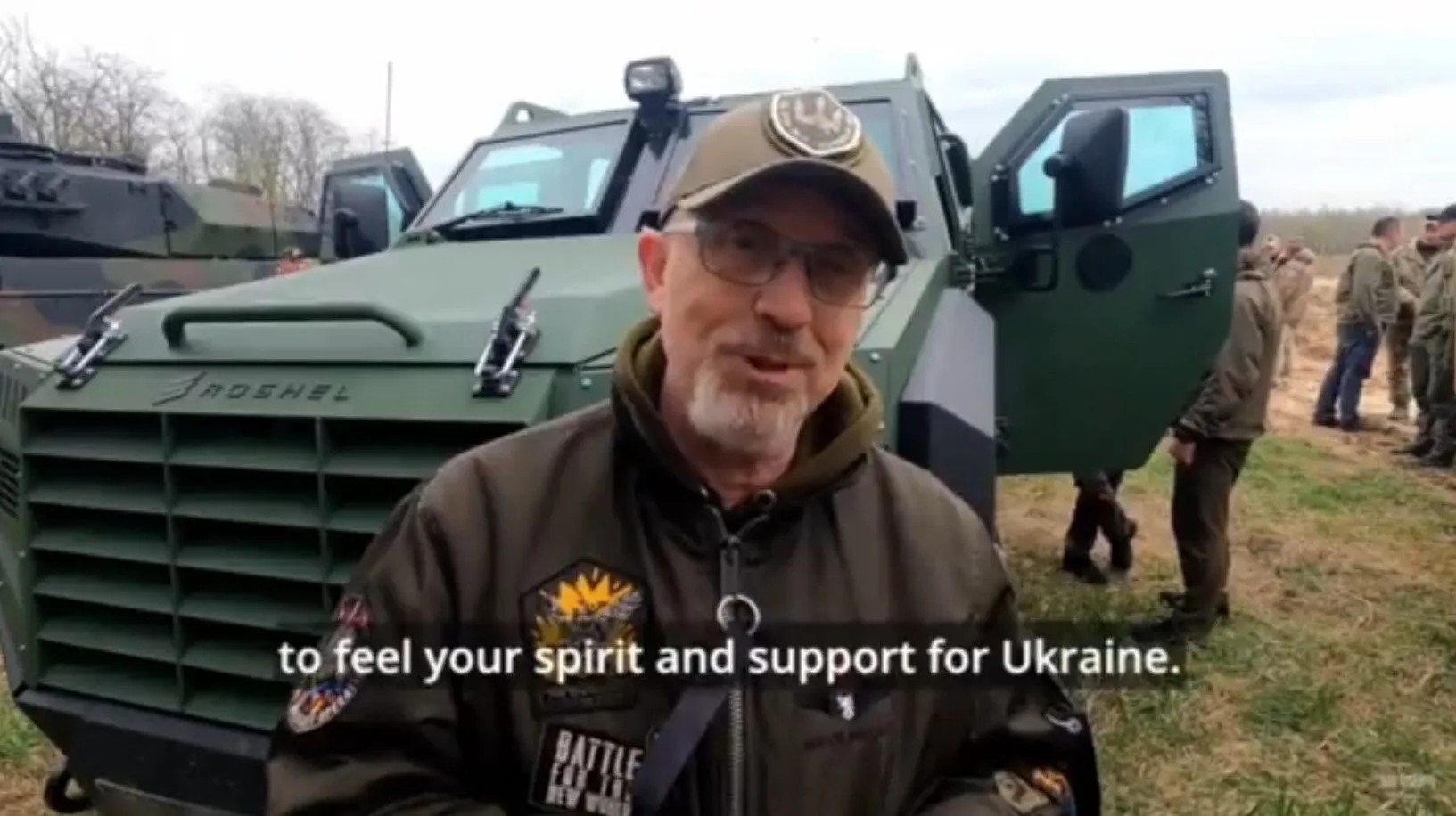 Быстрые и маневренные: Резников показал бронемашины Senator, переданные Украине Канадой. Видео