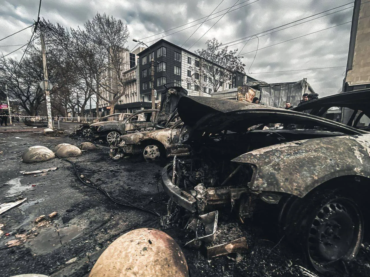 Черный день для десятков семей: год назад Россия нанесла массированный удар по Херсону. Фото
