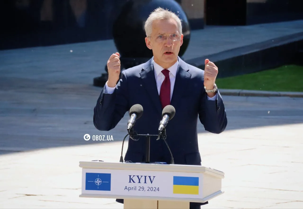 Столтенберг прибыл с визитом в Украину и провел переговоры с Зеленским. Фото, видео и все подробности