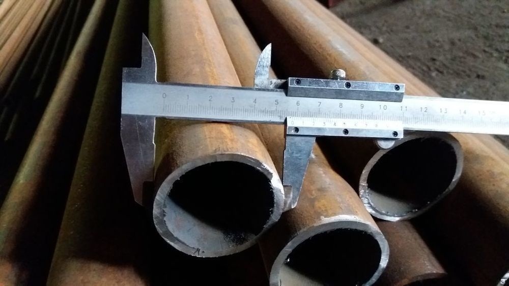 truba-garyachekatana-stal-45